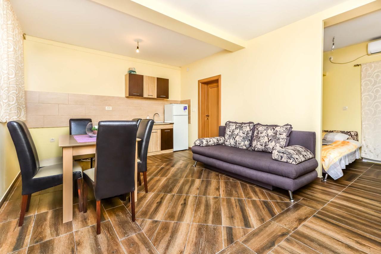 Ssm Apartmani Kotor Exterior photo