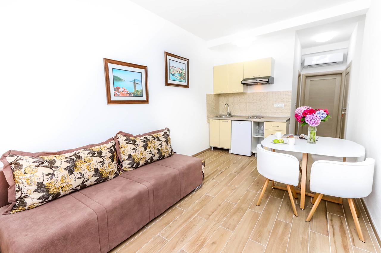 Ssm Apartmani Kotor Exterior photo
